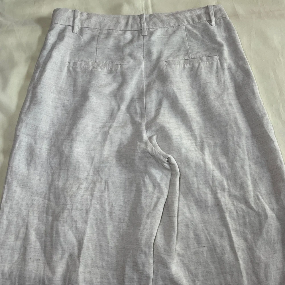 Aritzia- The Effortless Pant CruiseLinen Natural Ecru Size 12 Wide Leg Summer
